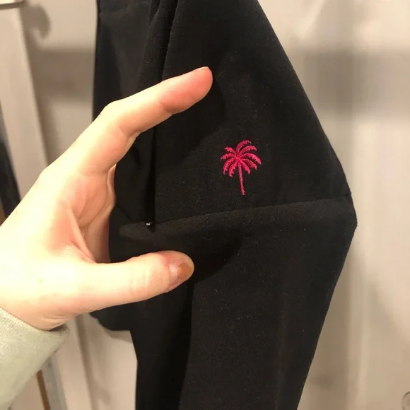 Lily Pulitzer 1/3 zipper up Black Size small - Picture 2 of 4